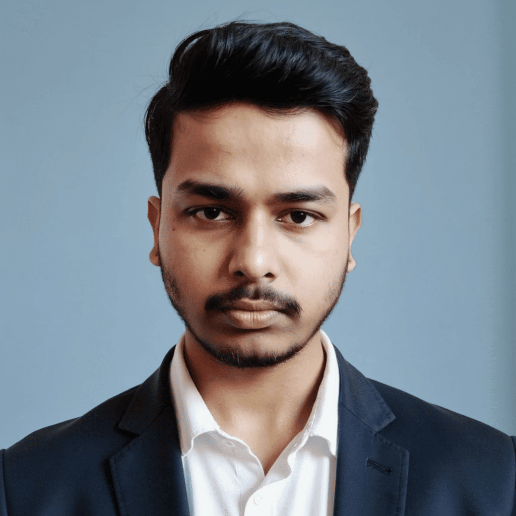 Headshot of Manoj