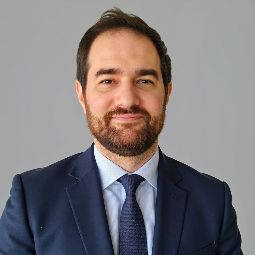 Headshot of Younes